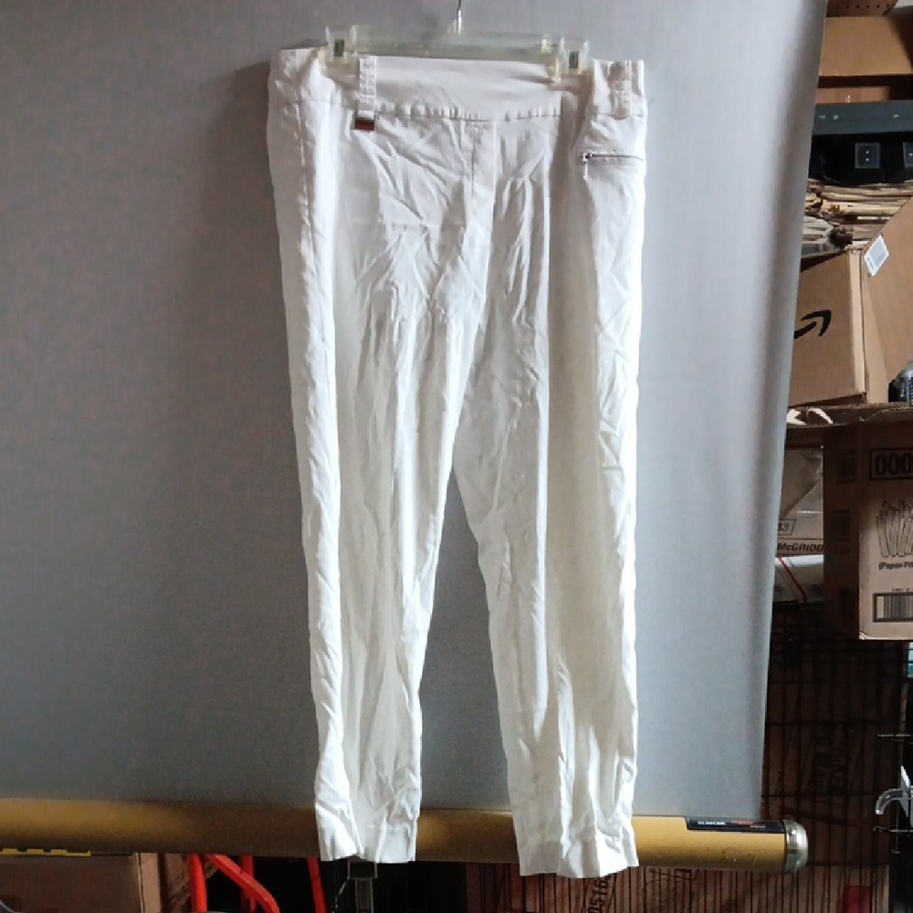 Eight Clovers Size 12 (DKU N147)